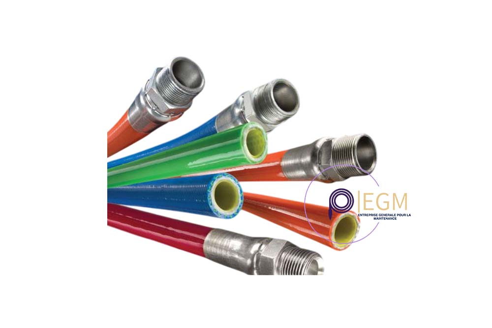 Flexible hydraulique haute pression avec raccords sertis